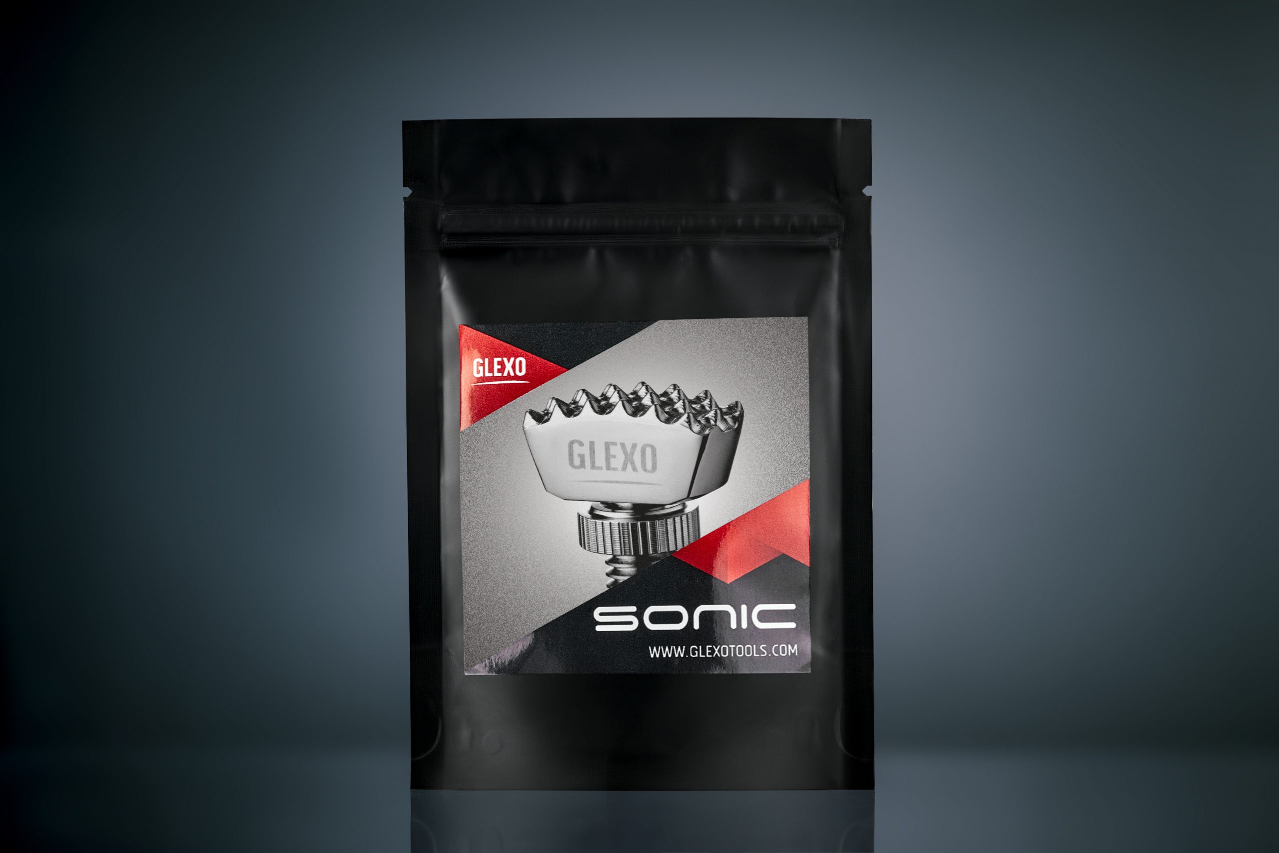 Glexo Sonic Soft narrow PDR tip close-up for dent finishing